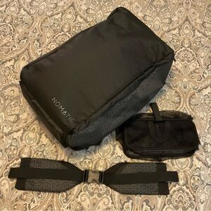 Like New Nomatic Travel Bag 40L + Laundry Bag+ Waist Strap Used 1x